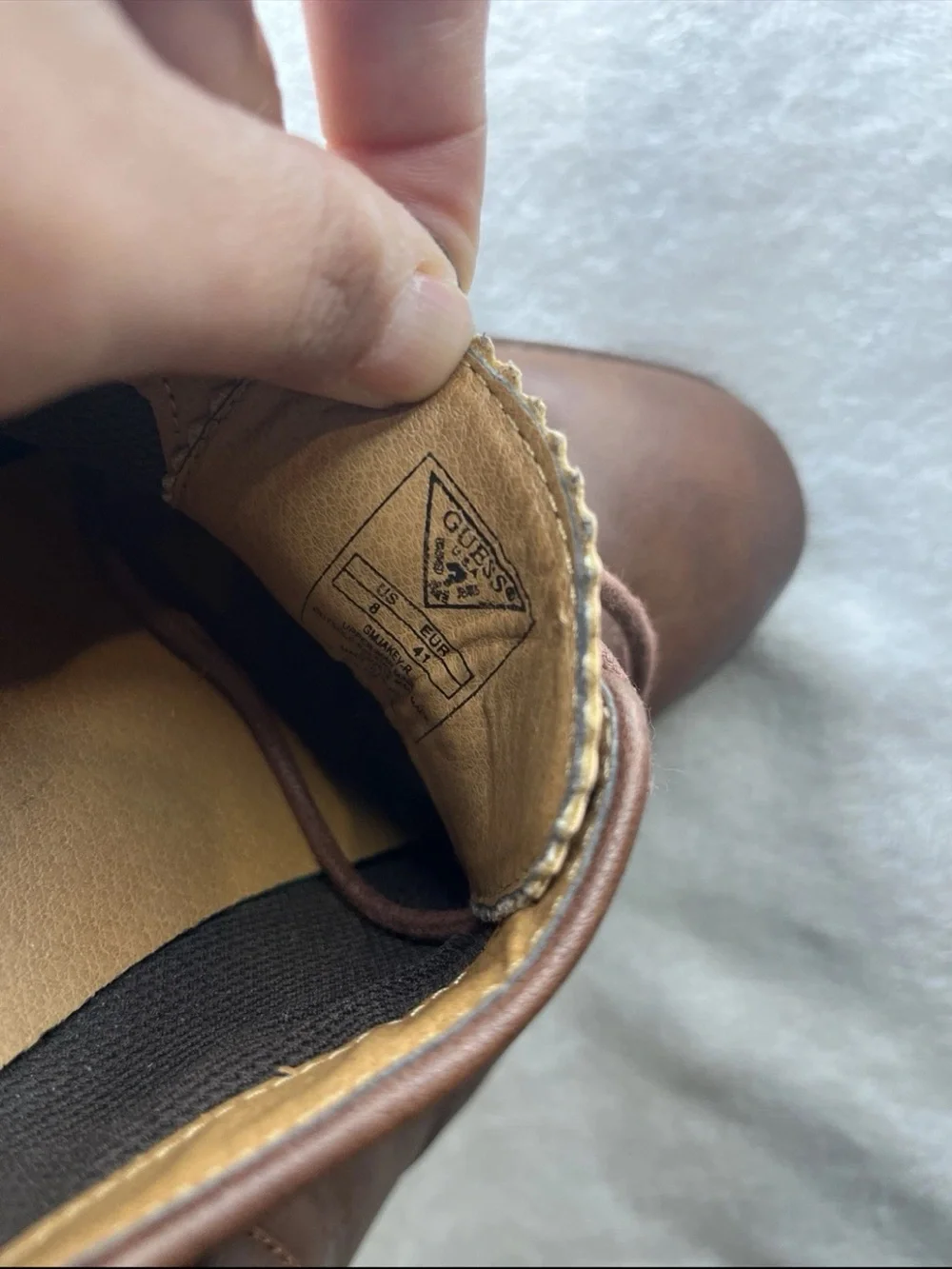 GUESS Men’s‎ Brown Leather Derby Shoes Size 8 Lace Up Casual Dress Shoes